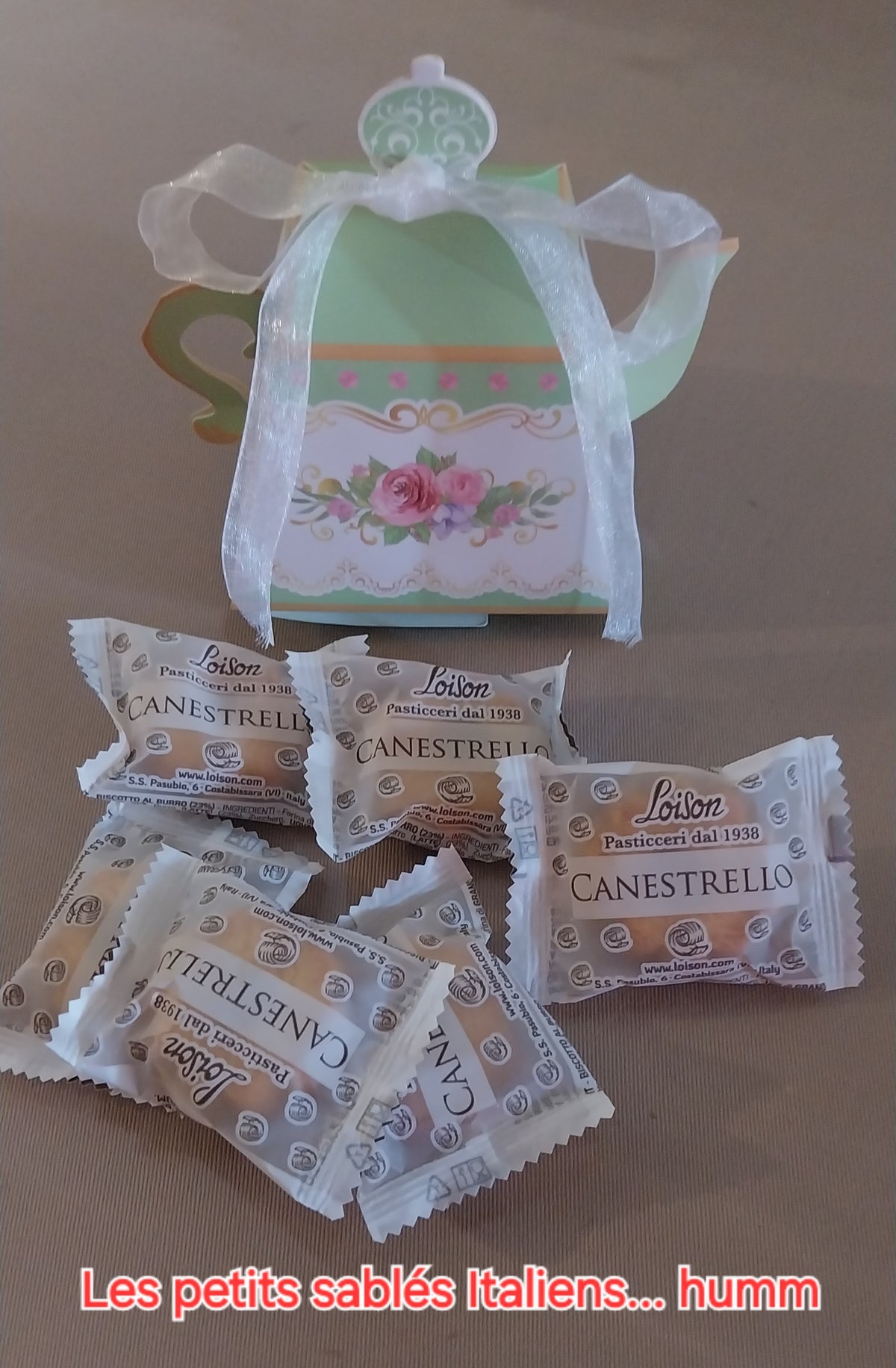 La théière croustillante – Assortiment de Biscuits Premium
